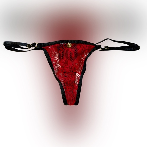 Red & Black Lace Strappy Bralette & Thong Lingerie Set – One Size - Picture 6 of 6